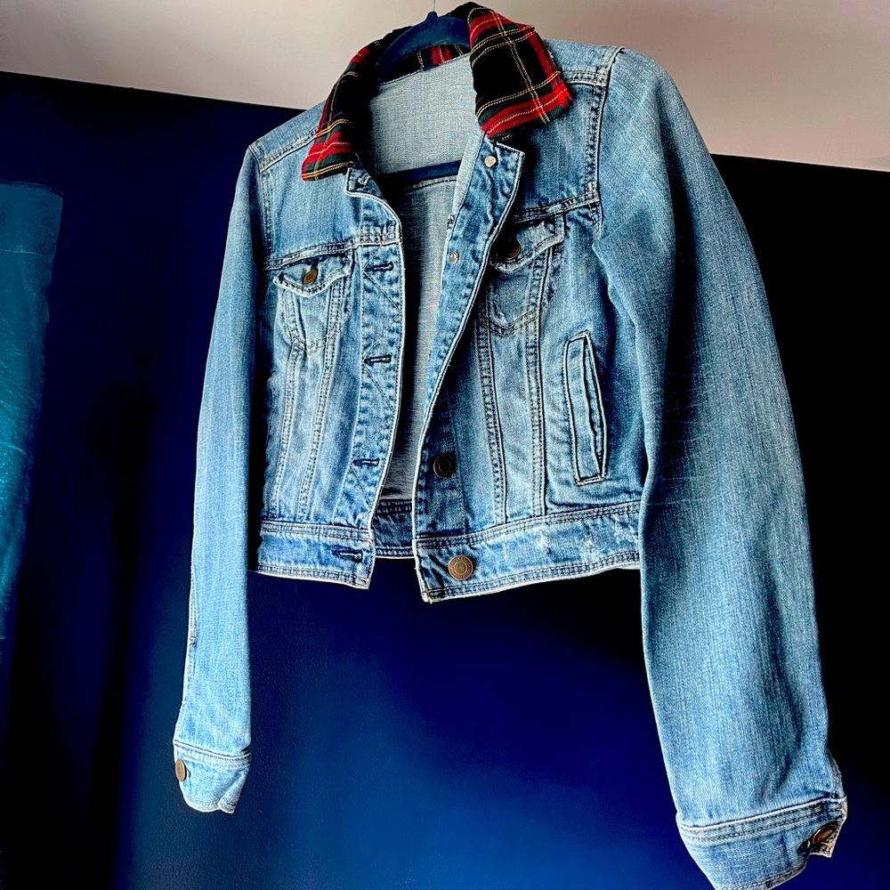 Custom American eagle denim jacket w plaid collar Sz S